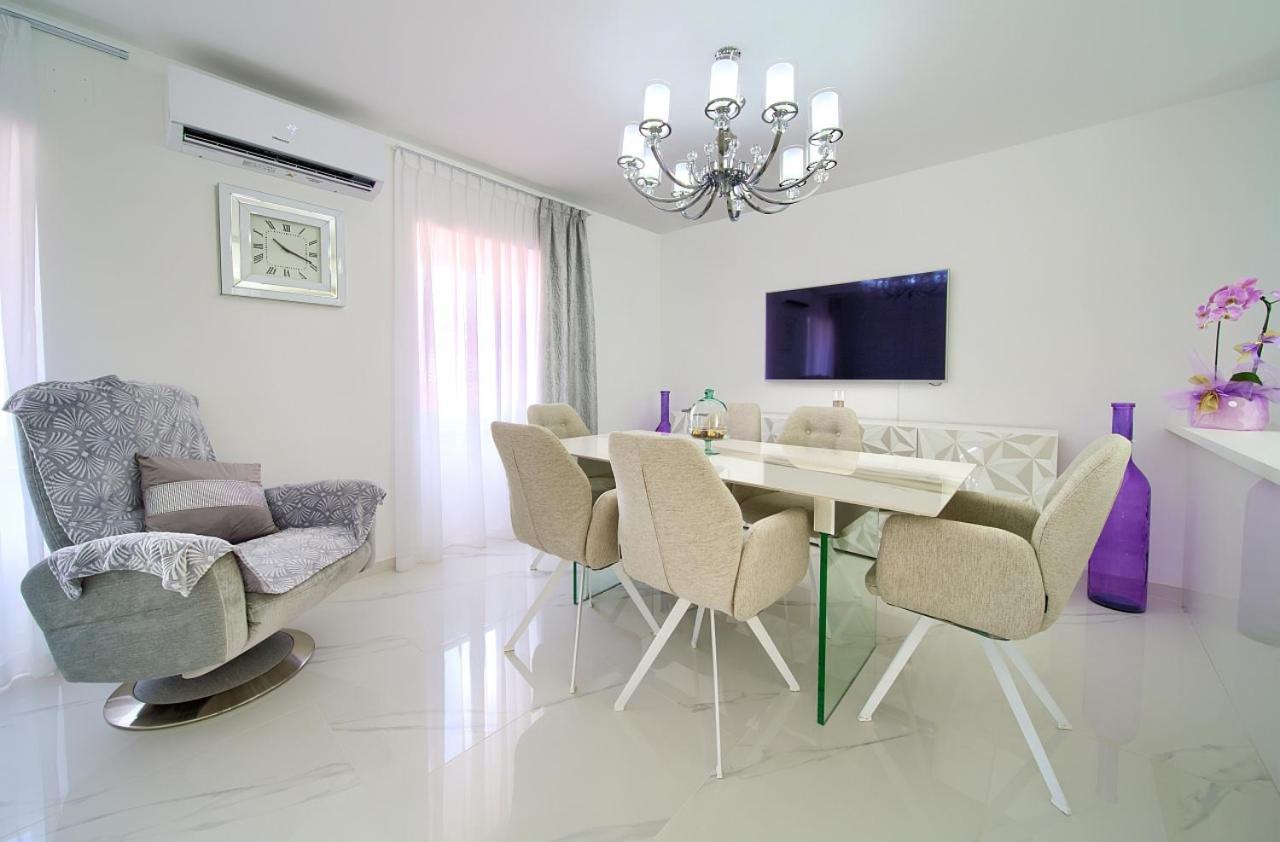 Casa Aurelia - Aurelia Design Apartment Krk Town Luaran gambar