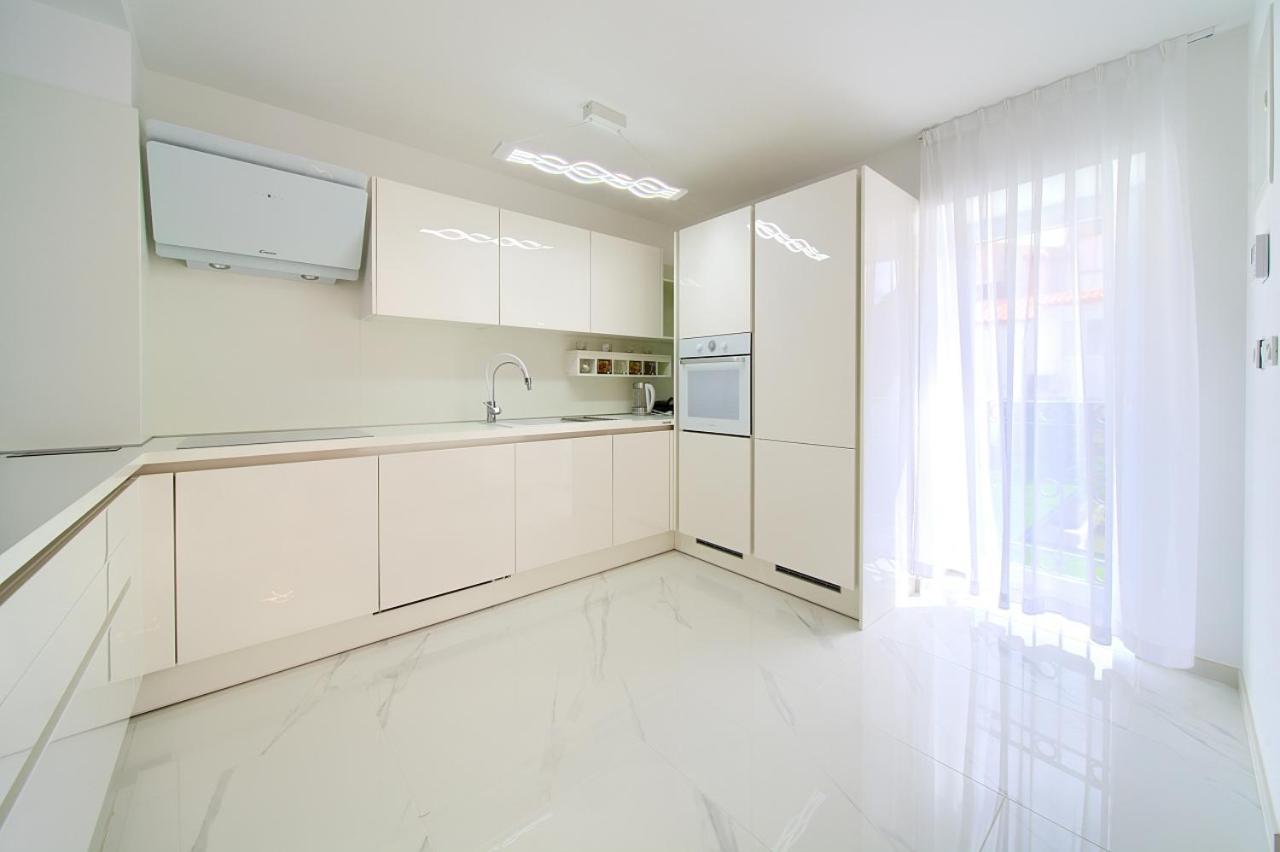 Casa Aurelia - Aurelia Design Apartment Krk Town Luaran gambar