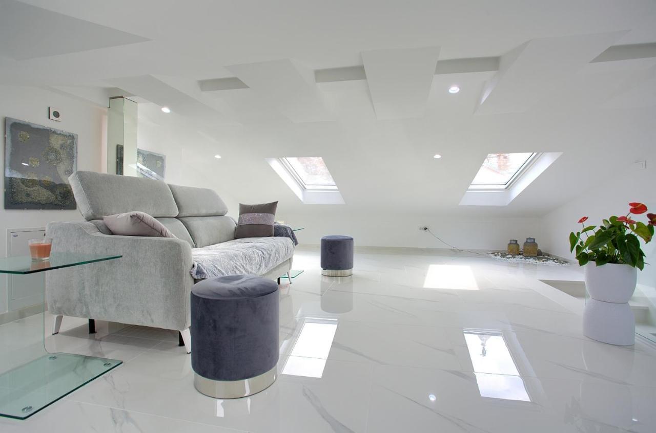 Casa Aurelia - Aurelia Design Apartment Krk Town Luaran gambar