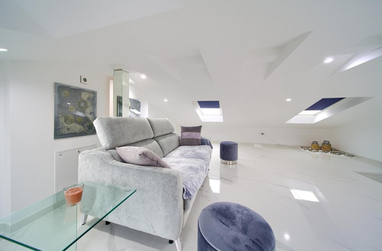 Casa Aurelia - Aurelia Design Apartment Krk Town Luaran gambar